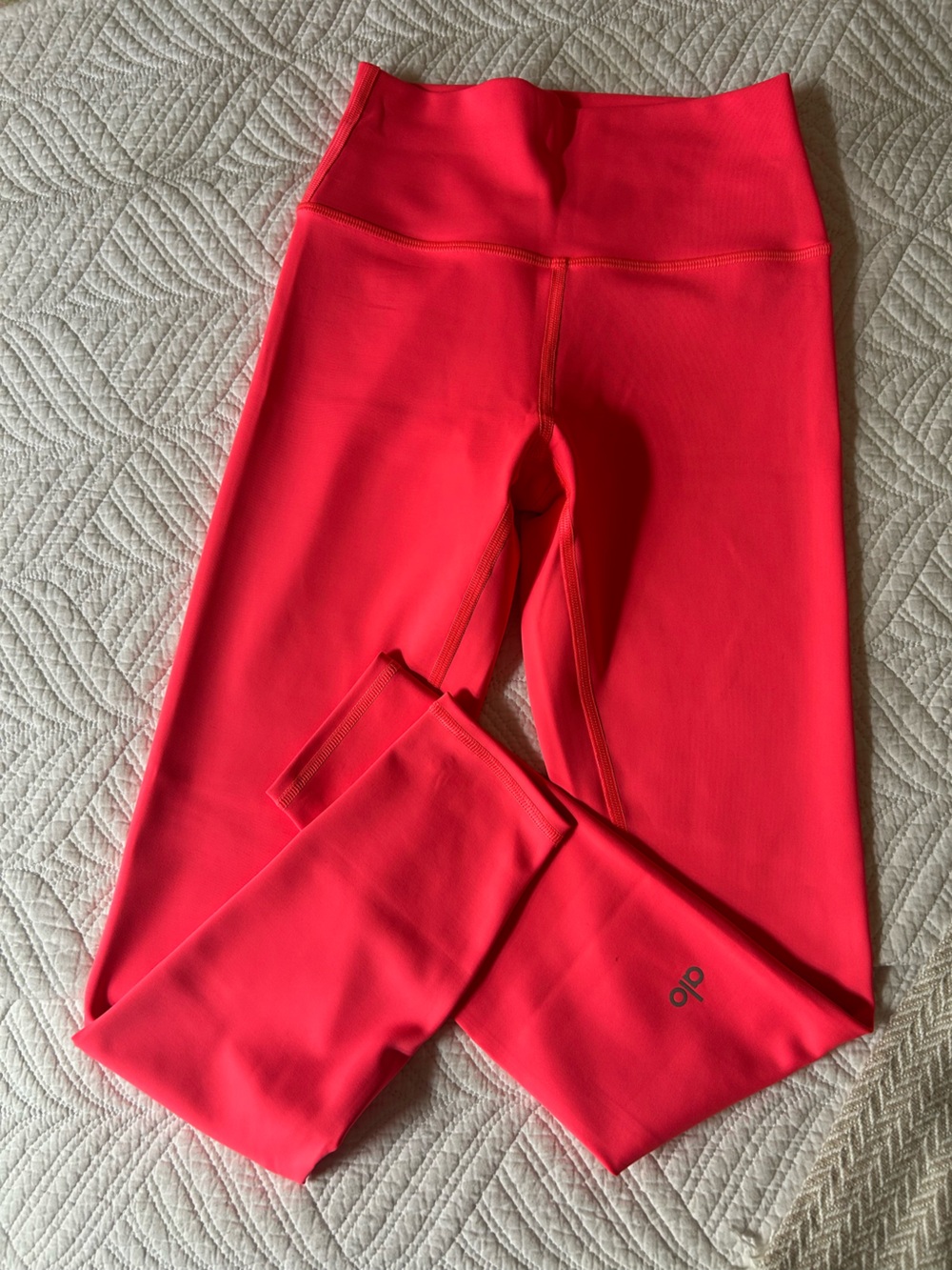 ALO Yoga Bright Coral/Neon Pink 7/8 Leggings